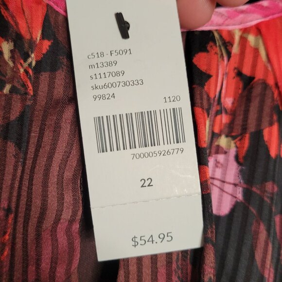 NWT Lane Bryant Women's 22 Pleated Long Sleeve Floral Blouse Keyhole Red Pink Br - Picture 4 of 9